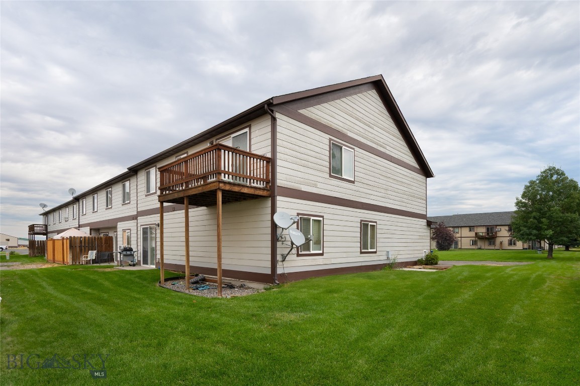 1126 Cruiser Lane A