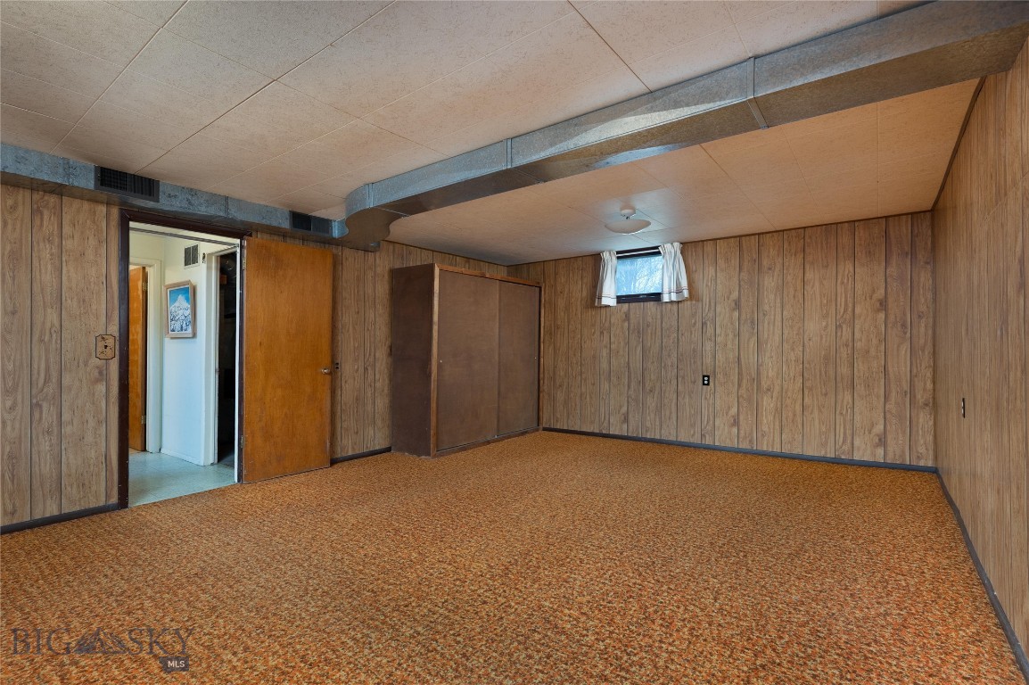 1140 N Cedarview Drive