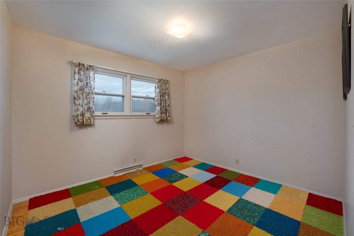 1140 N Cedarview Drive