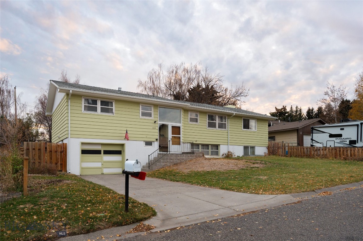 1140 N Cedarview Drive