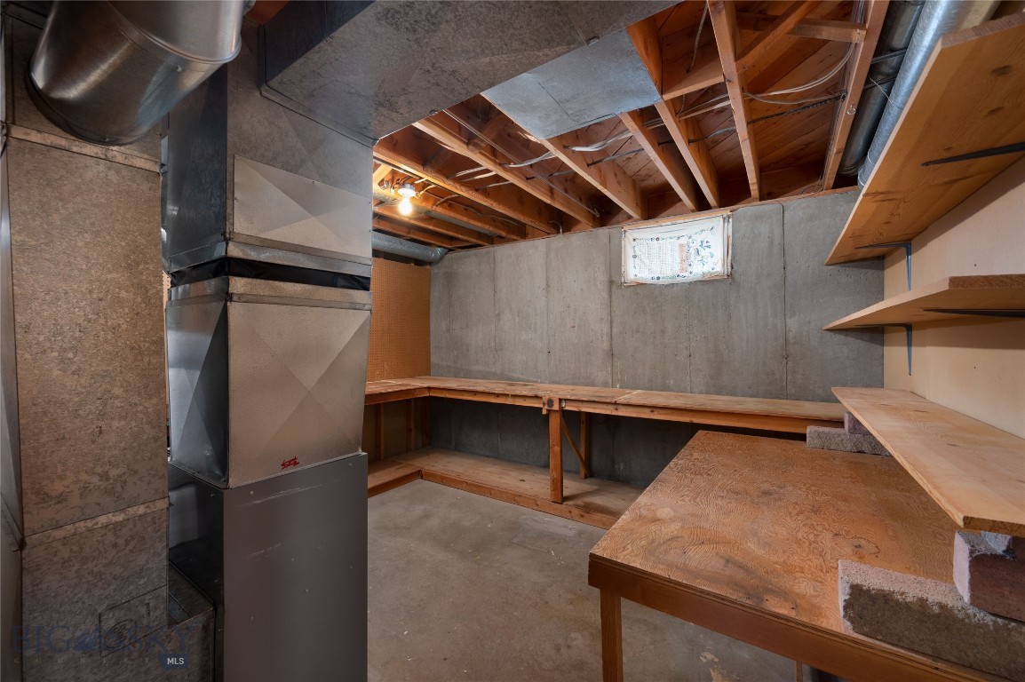 1140 N Cedarview Drive