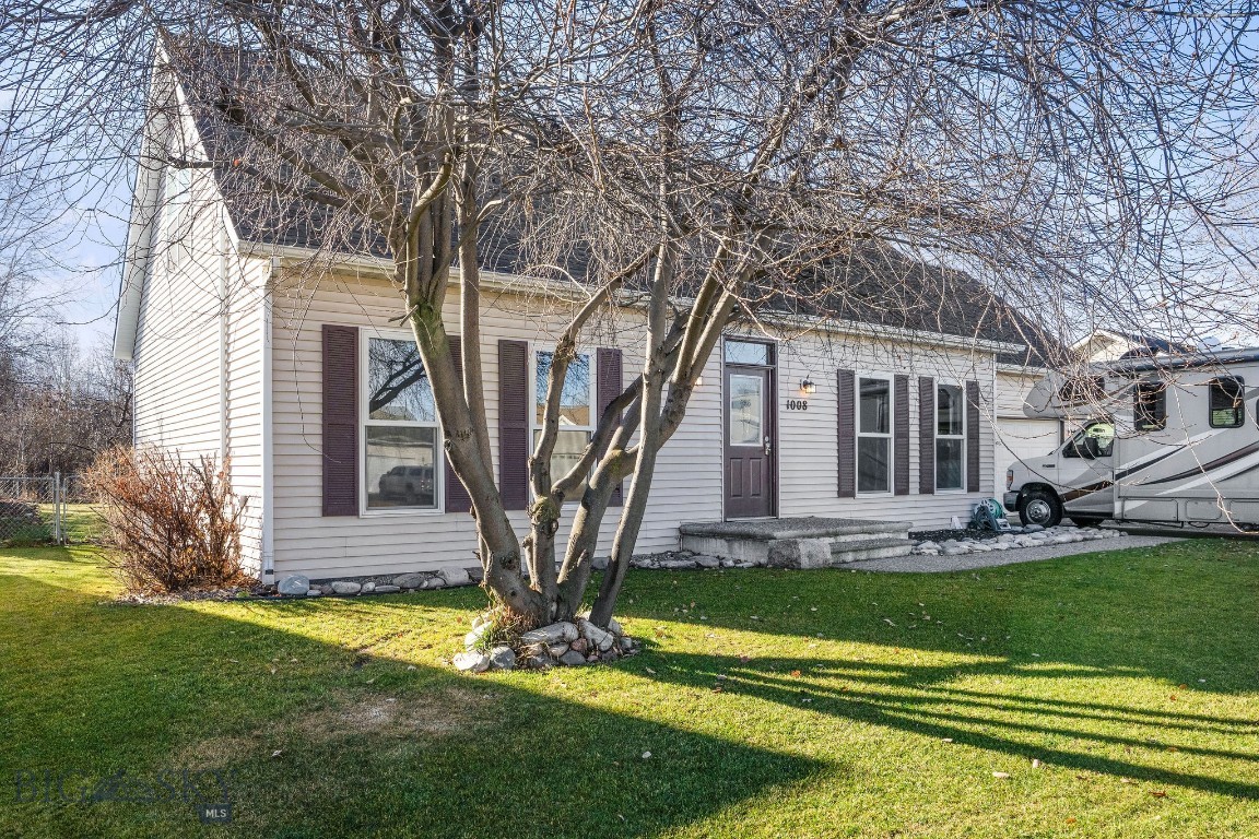 1008 E Missoula Avenue