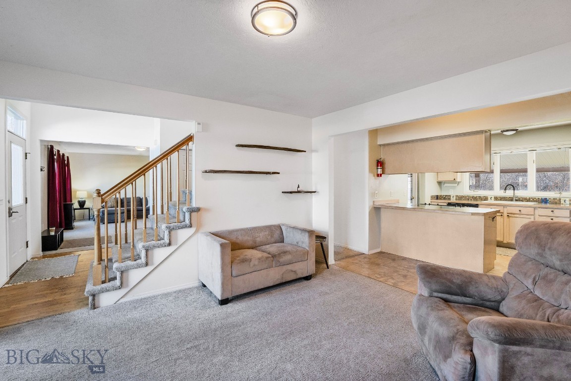 1008 E Missoula Avenue