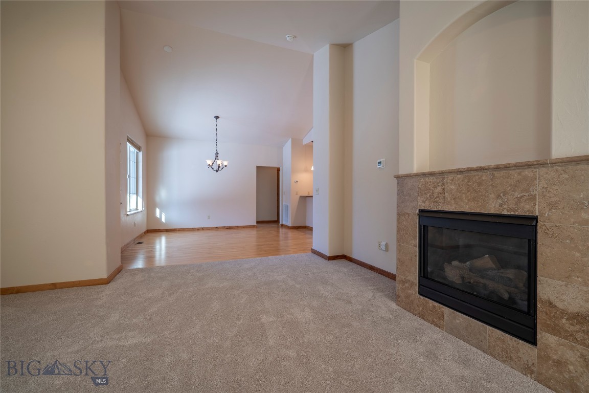 2358 W Beall 1