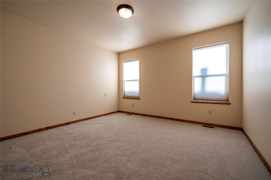 2358 W Beall 1
