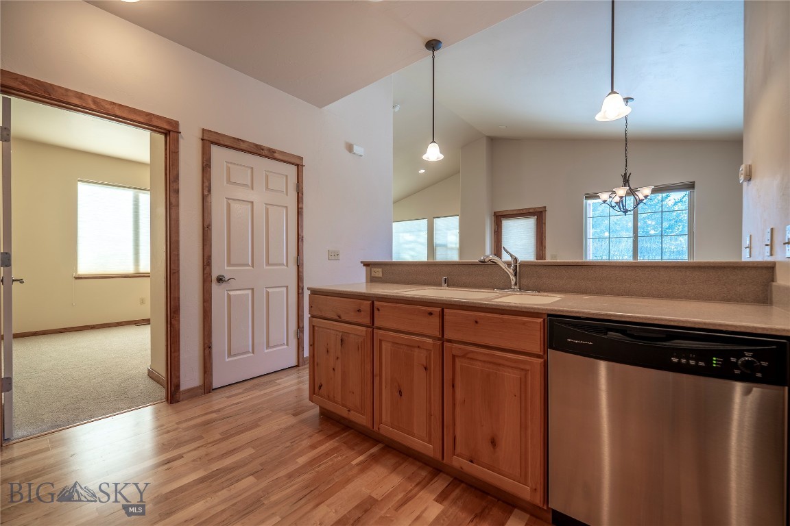 2358 W Beall 1