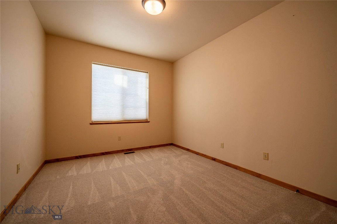 2358 W Beall 1