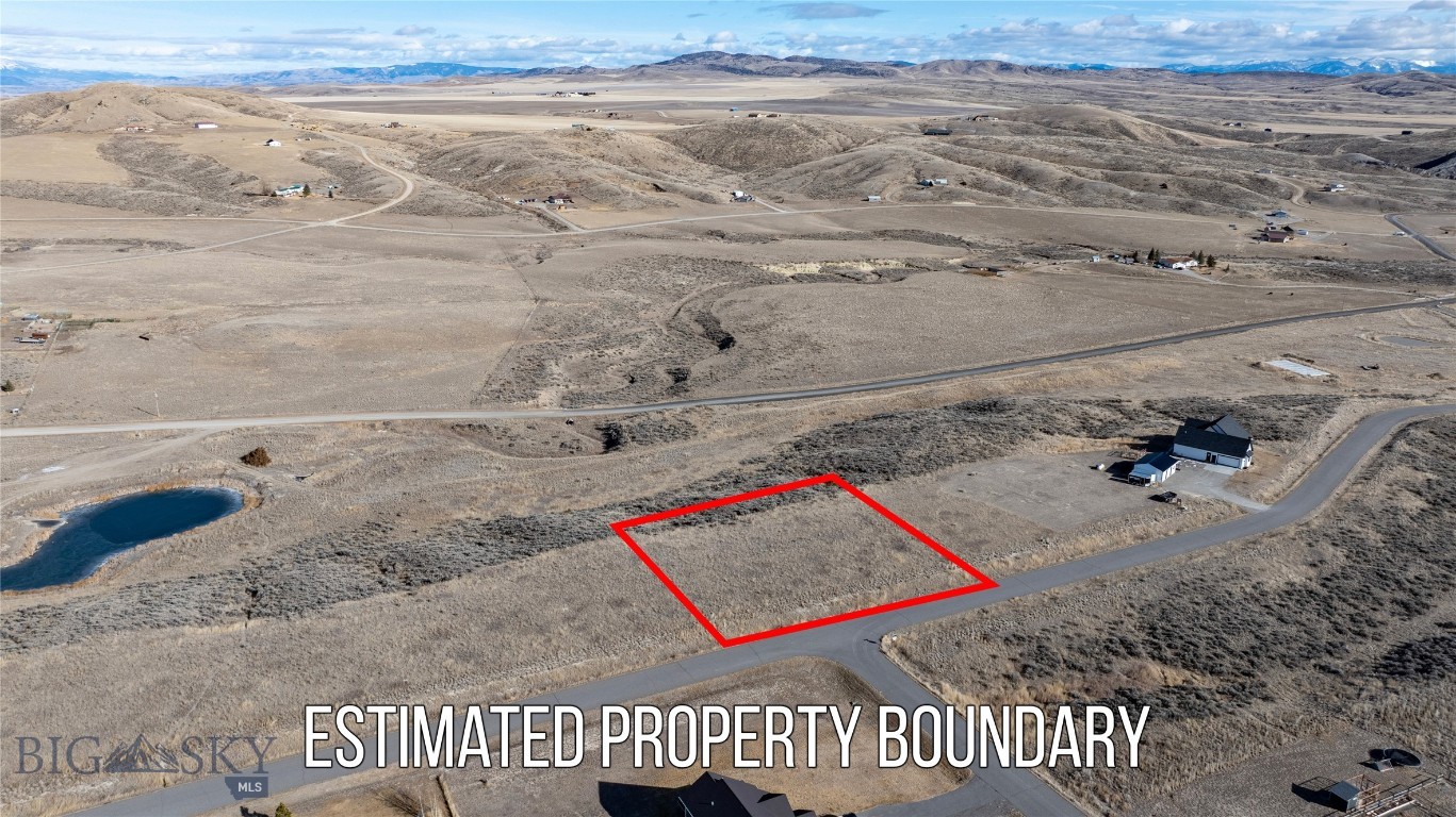 TBD Red Shoulder Lane