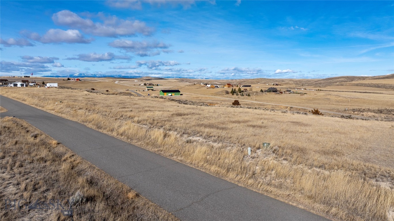 TBD Red Shoulder Lane