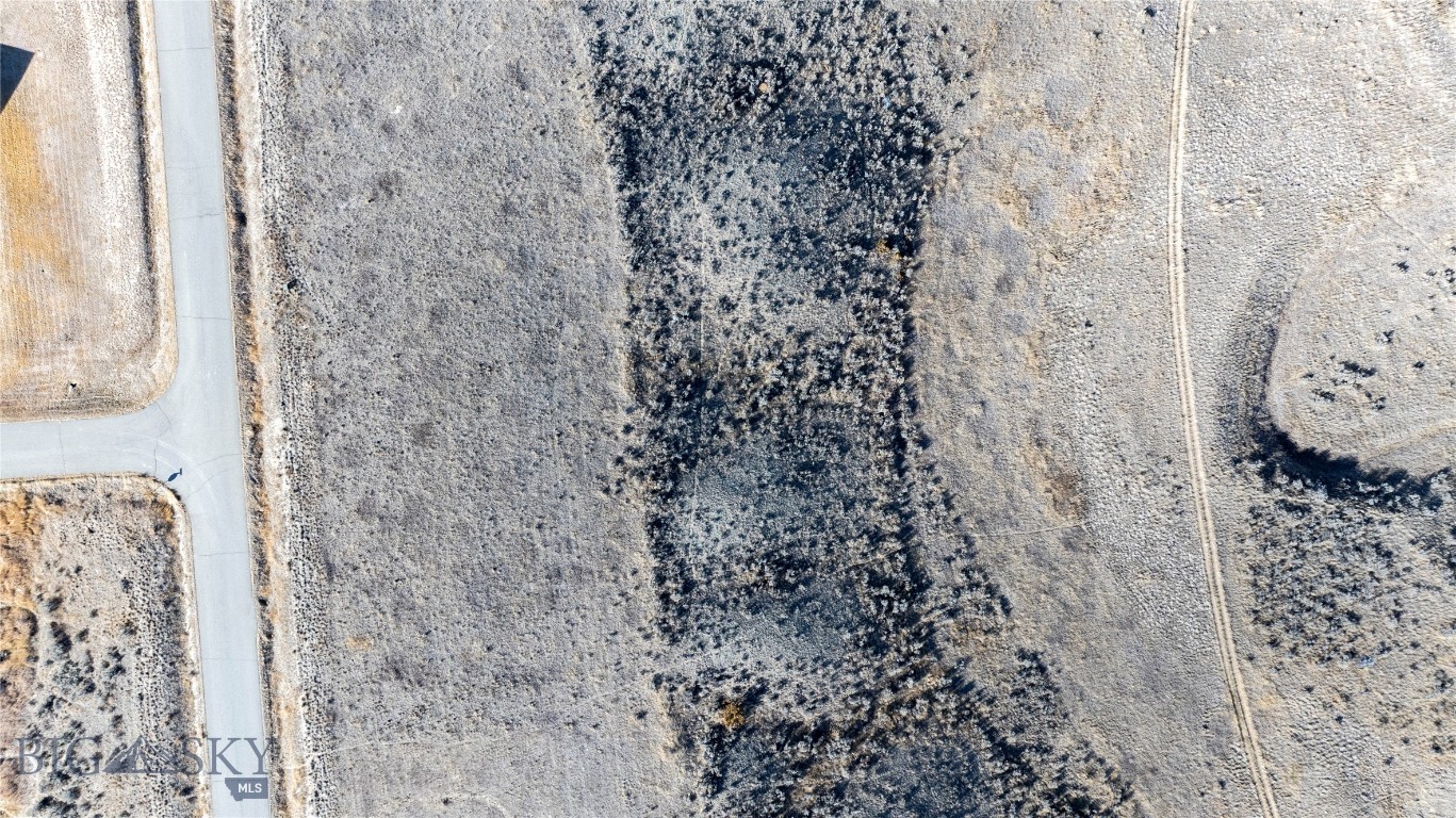 TBD Red Shoulder Lane