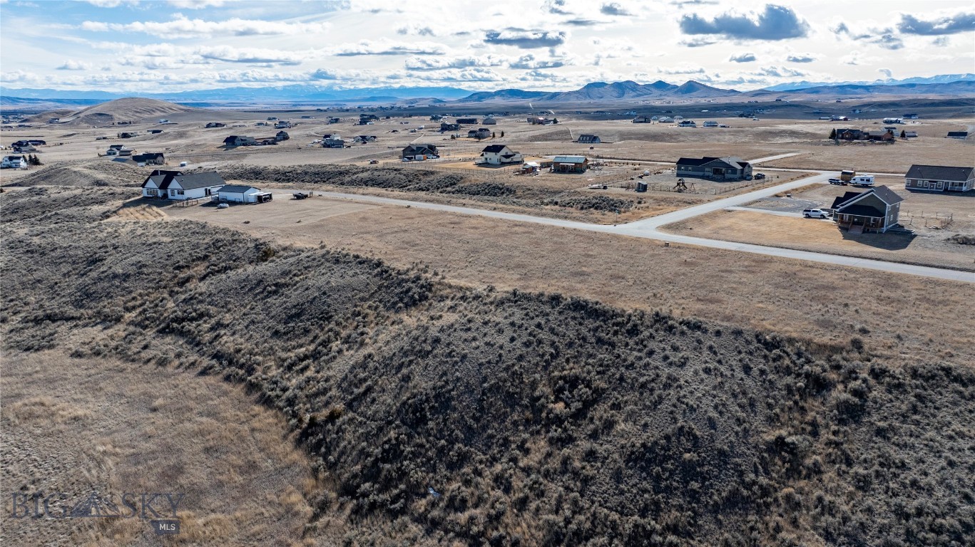 TBD Red Shoulder Lane