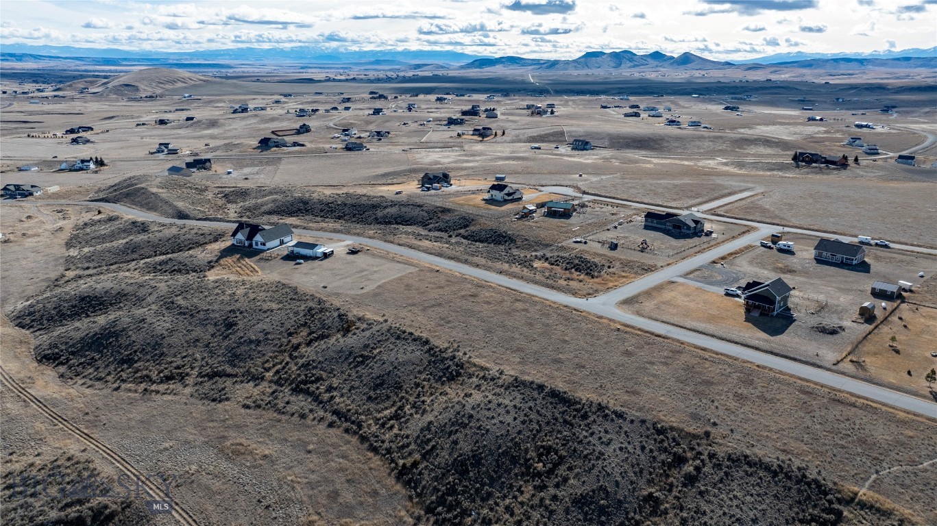 TBD Red Shoulder Lane