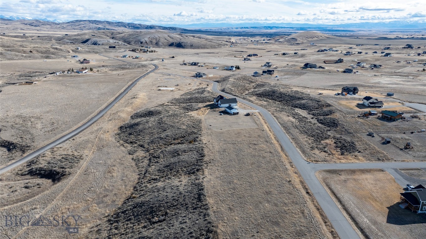 TBD Red Shoulder Lane