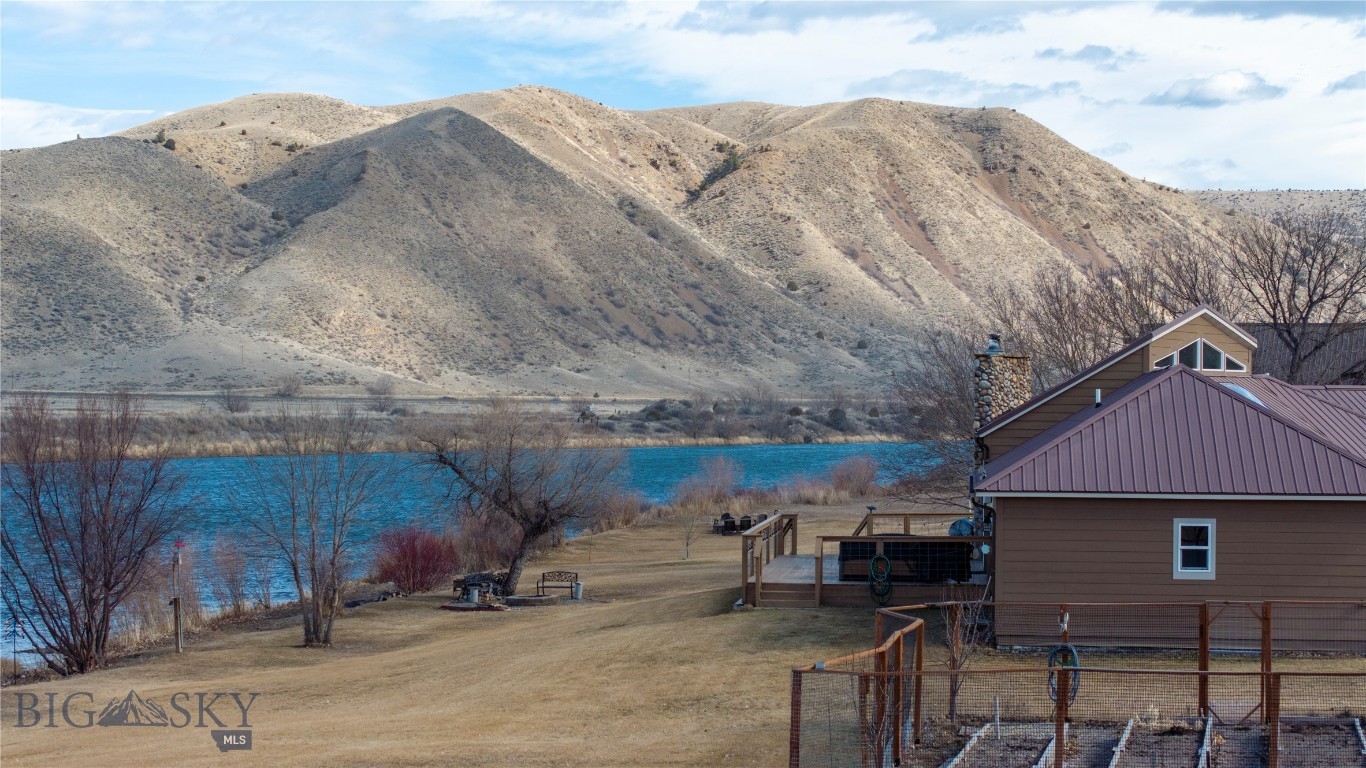 37 Missouri View Loop