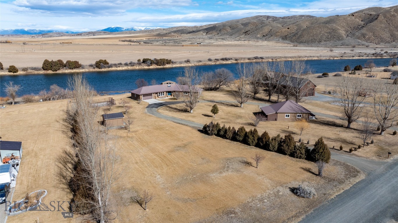 37 Missouri View Loop