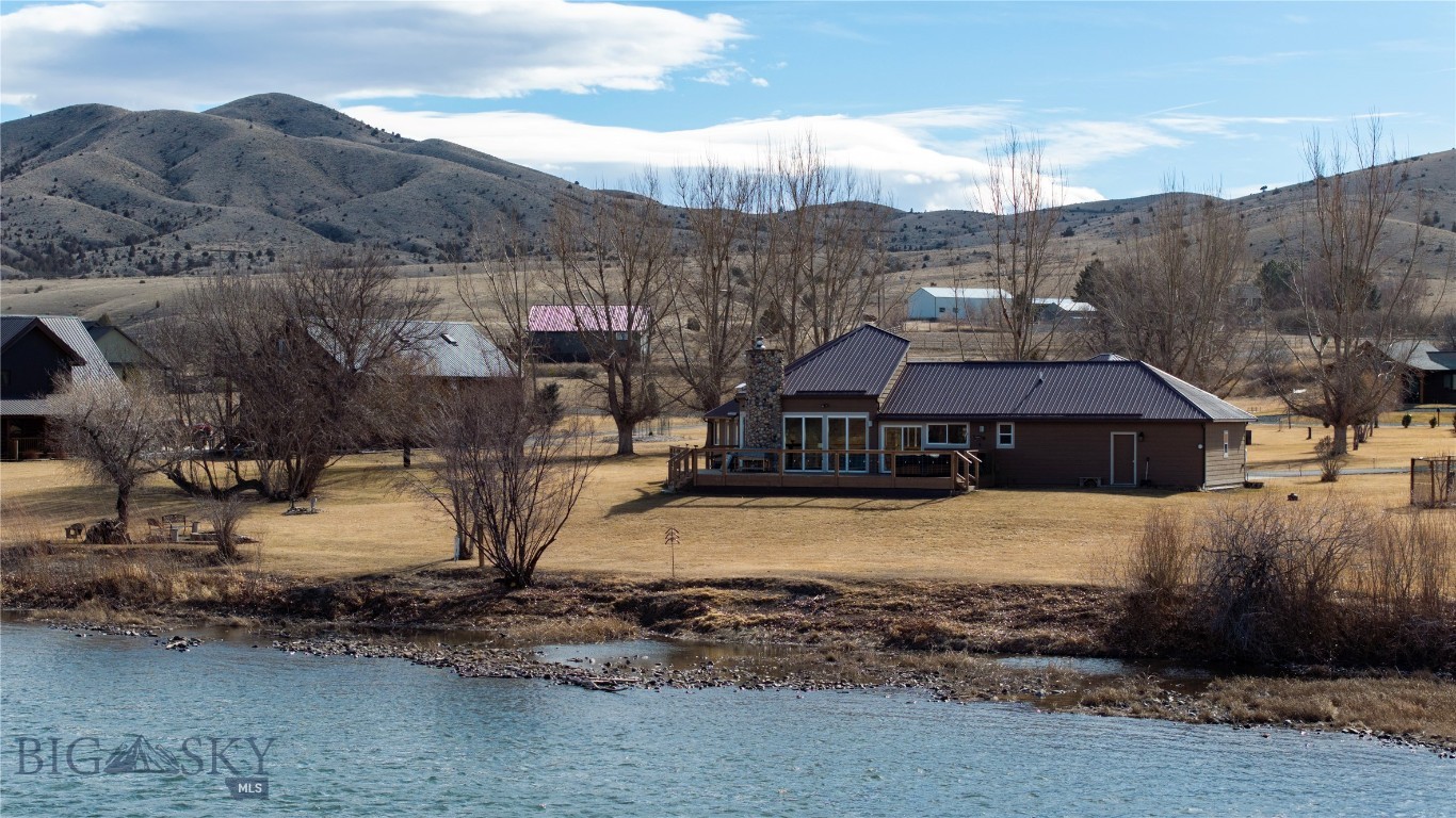 37 Missouri View Loop