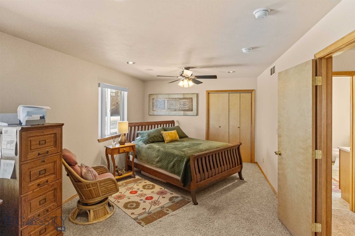 37 Missouri View Loop