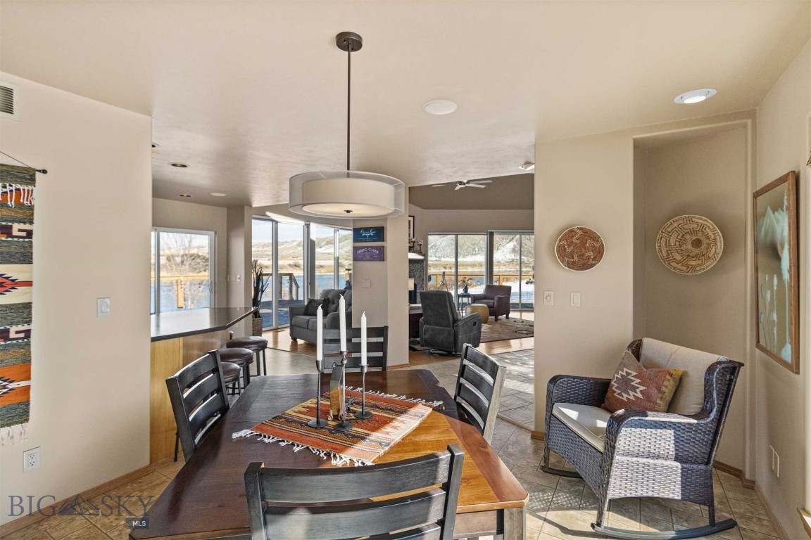 37 Missouri View Loop