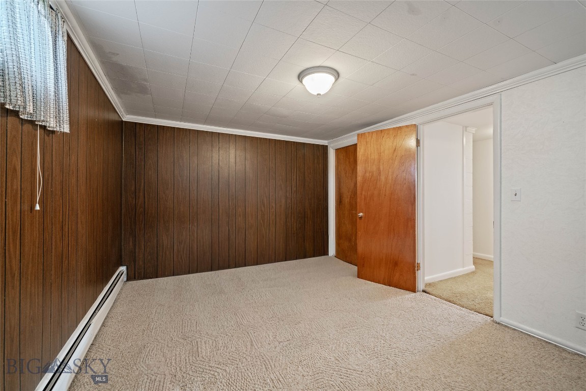 212 N Broadway Street