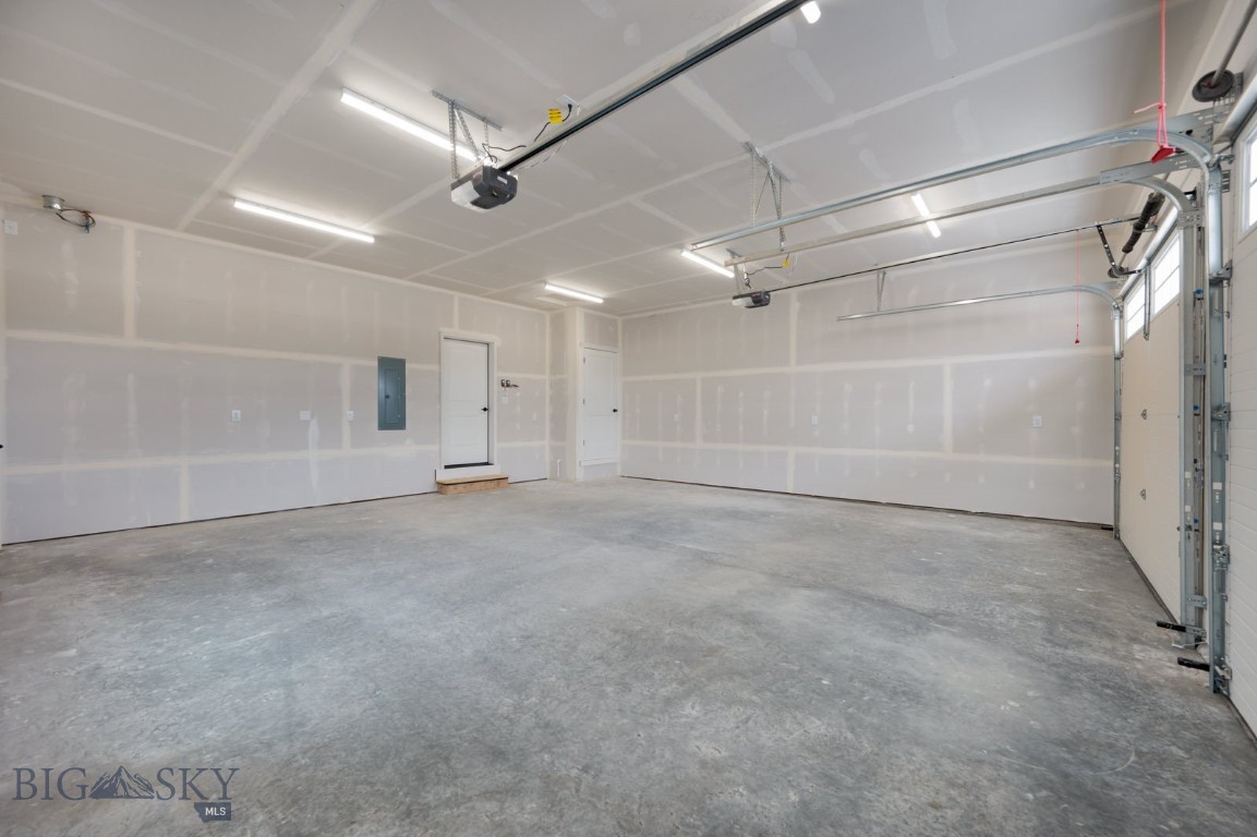 207 S Crispin Street