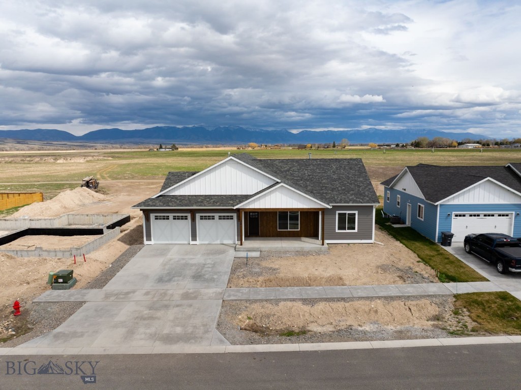 207 S Crispin Street