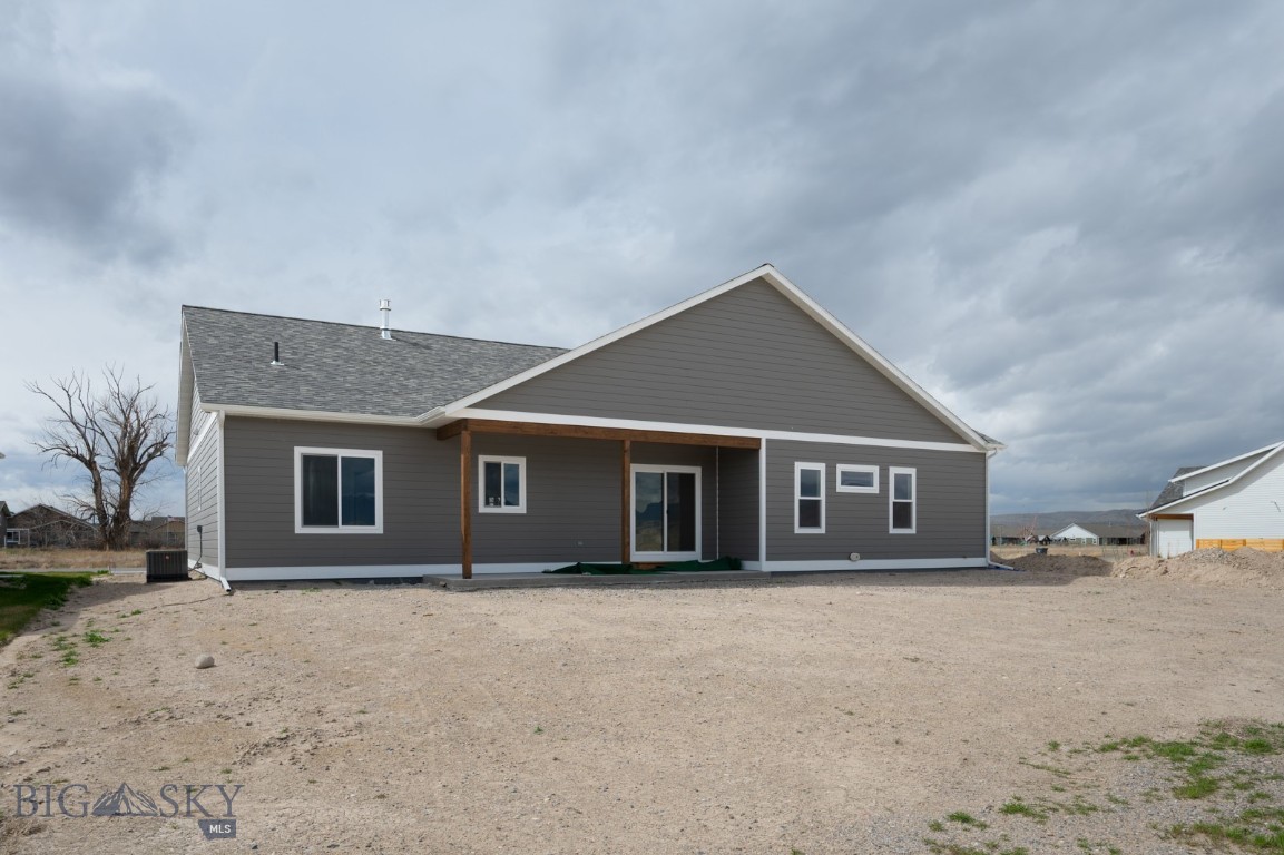 207 S Crispin Street