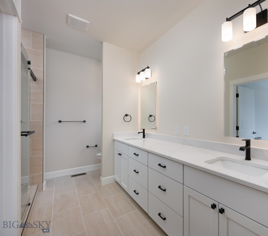 207 S Crispin Street