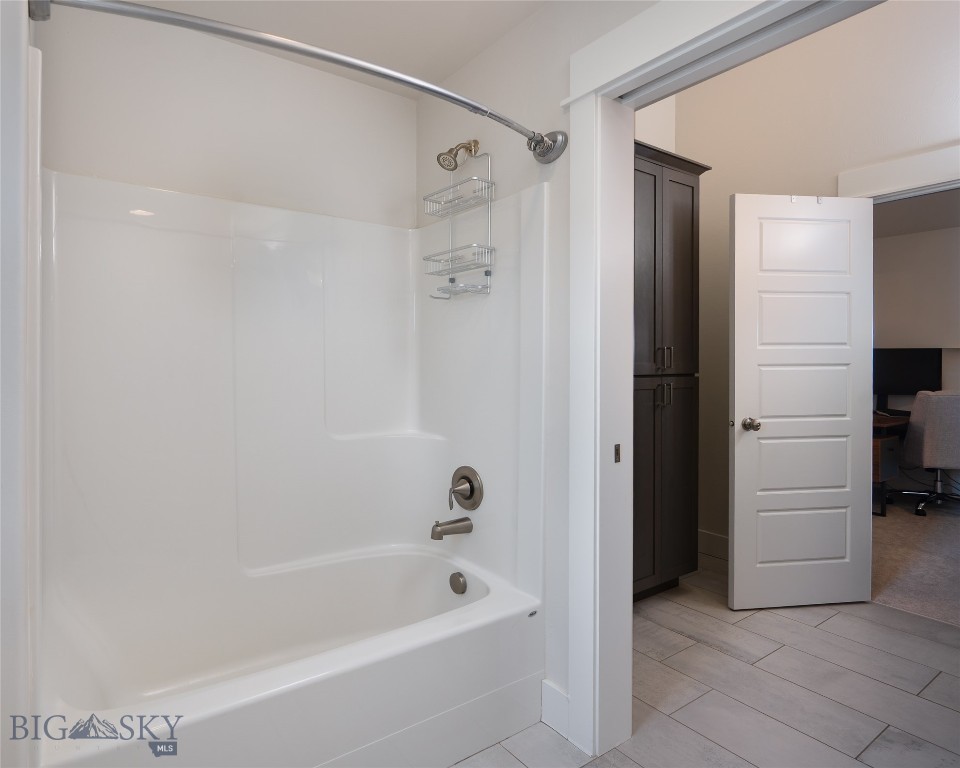 4116 Moonstone Drive