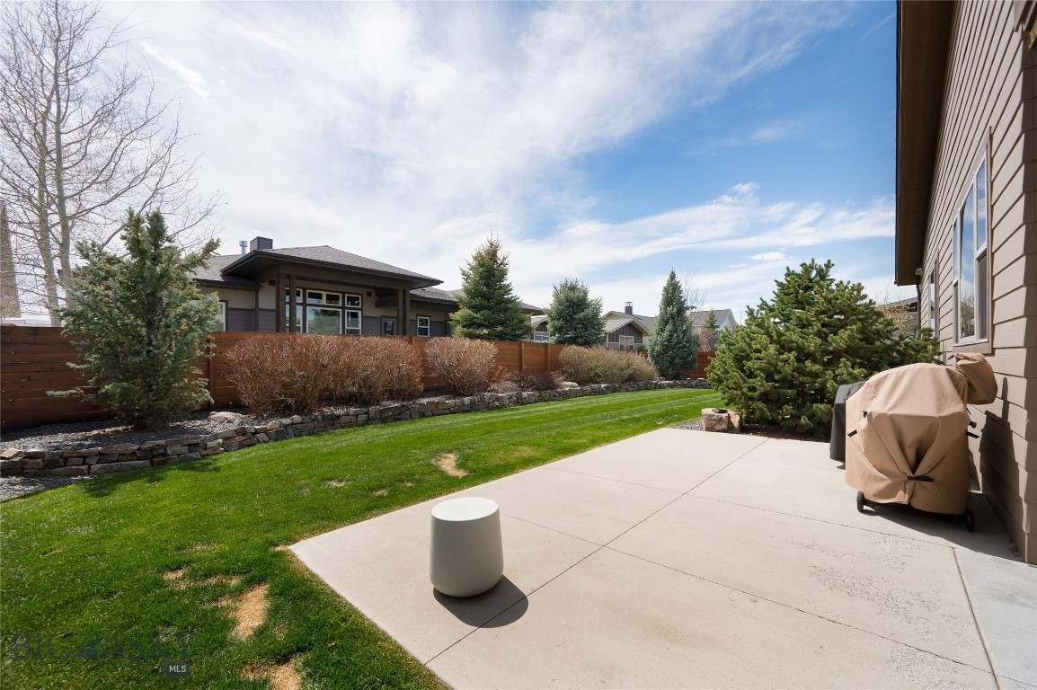 4116 Moonstone Drive