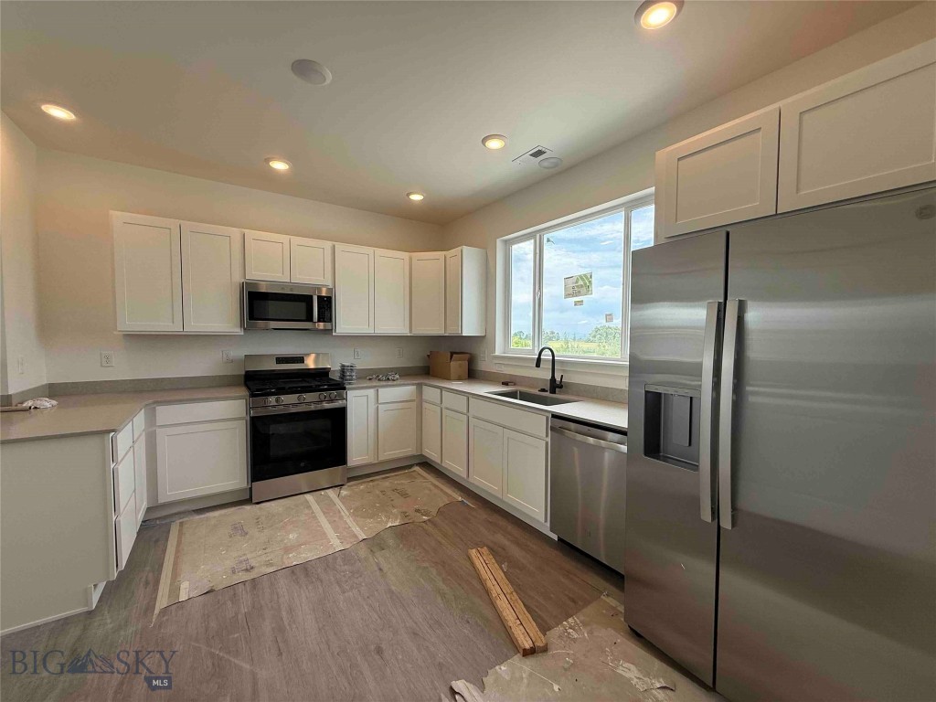 5705 Flycatcher Drive