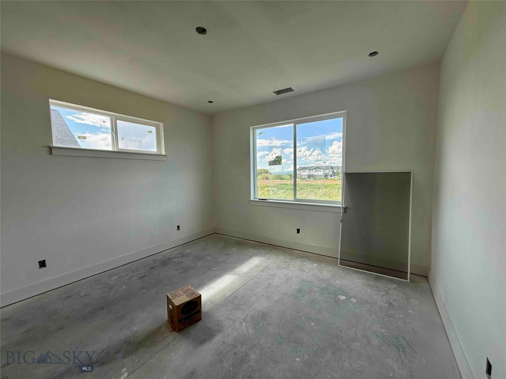5705 Flycatcher Drive