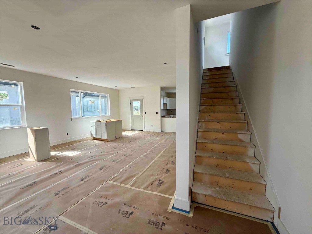 5705 Flycatcher Drive