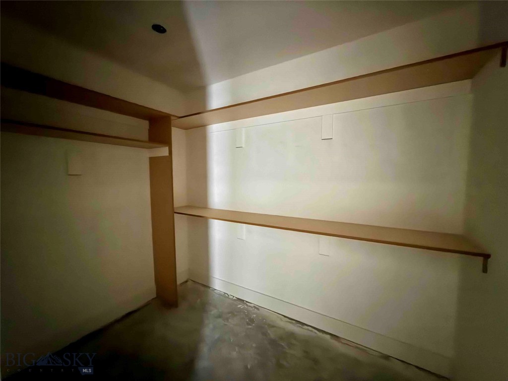 5705 Flycatcher Drive