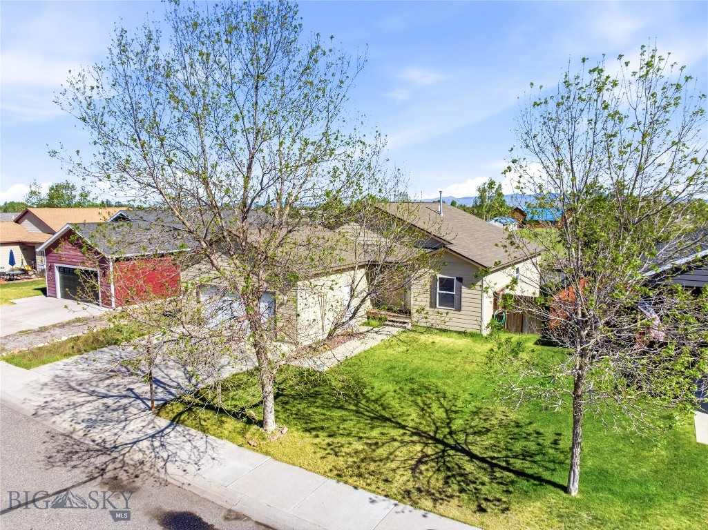 539 N River Rock