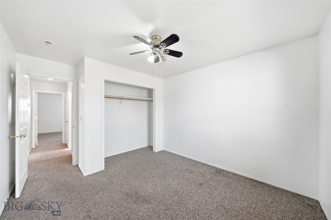 539 N River Rock