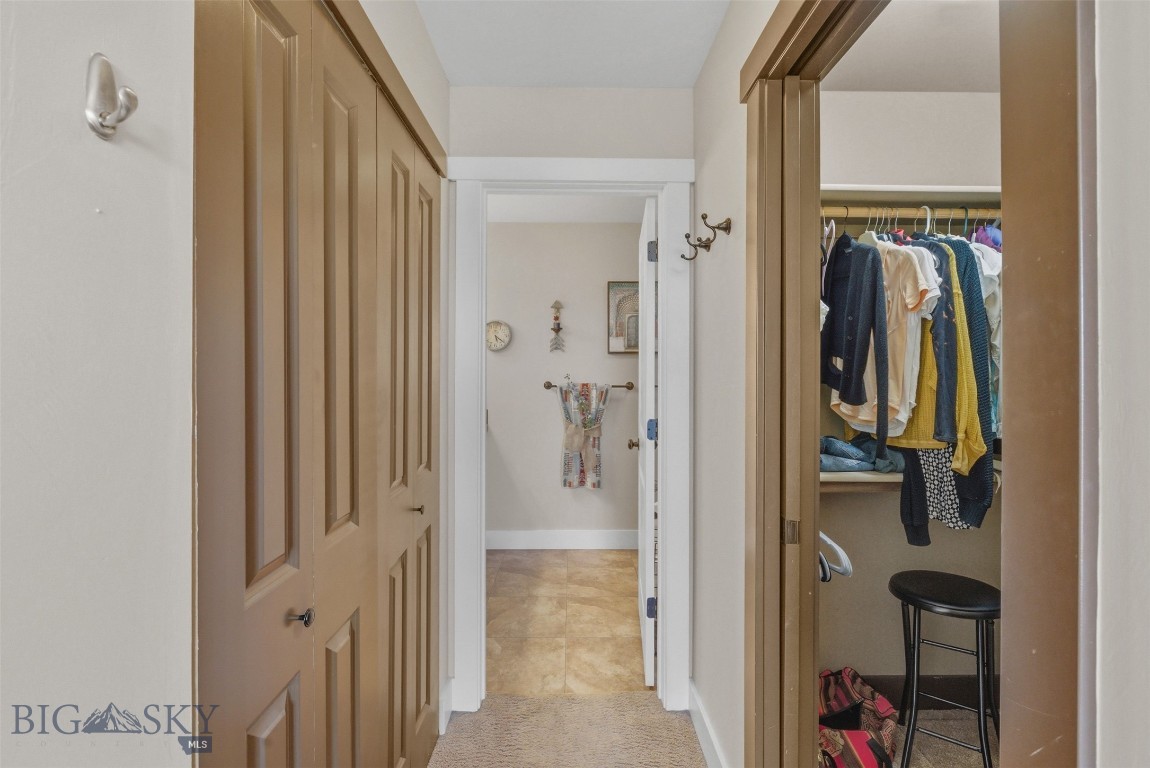 1155 Advance Drive