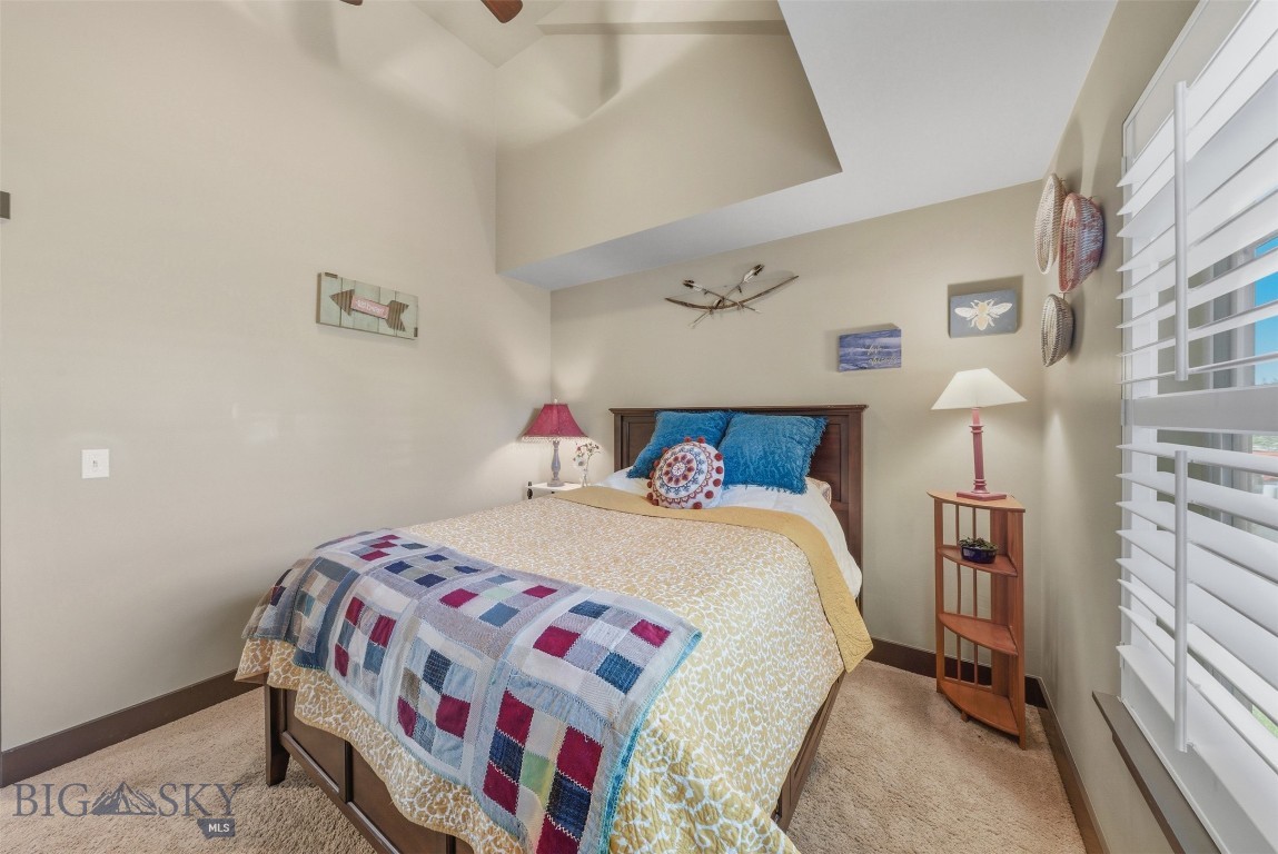 1155 Advance Drive