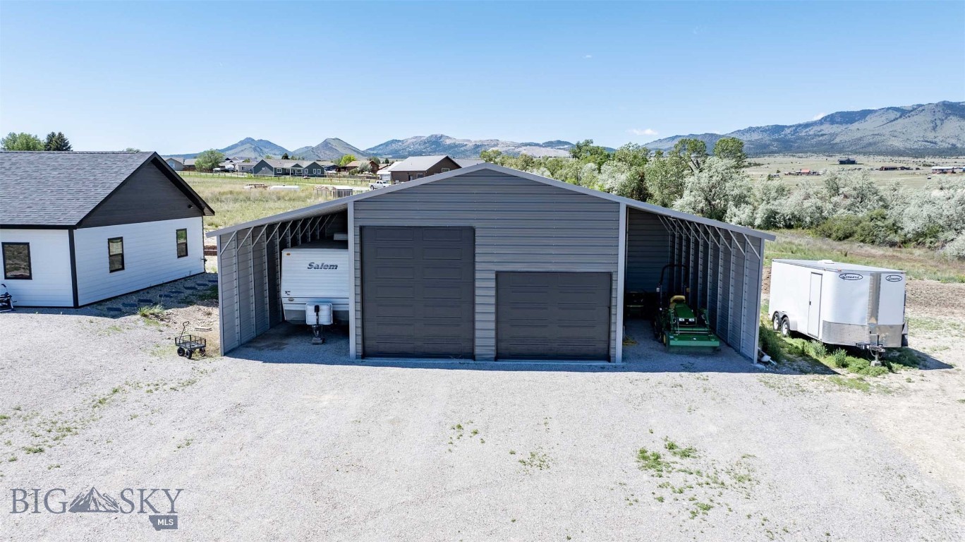 25 S 51 Ranch Drive