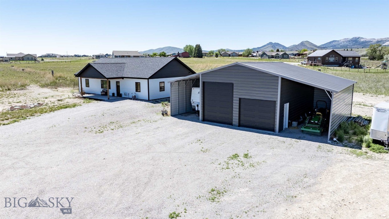 25 S 51 Ranch Drive