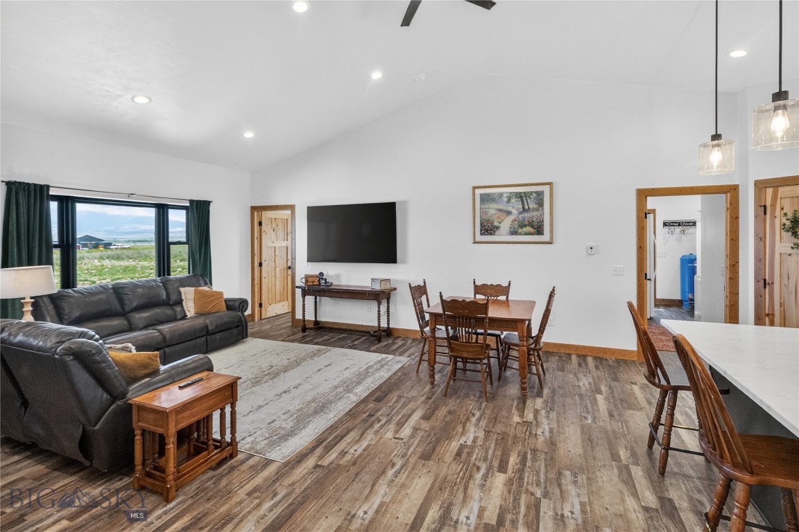 25 S 51 Ranch Drive
