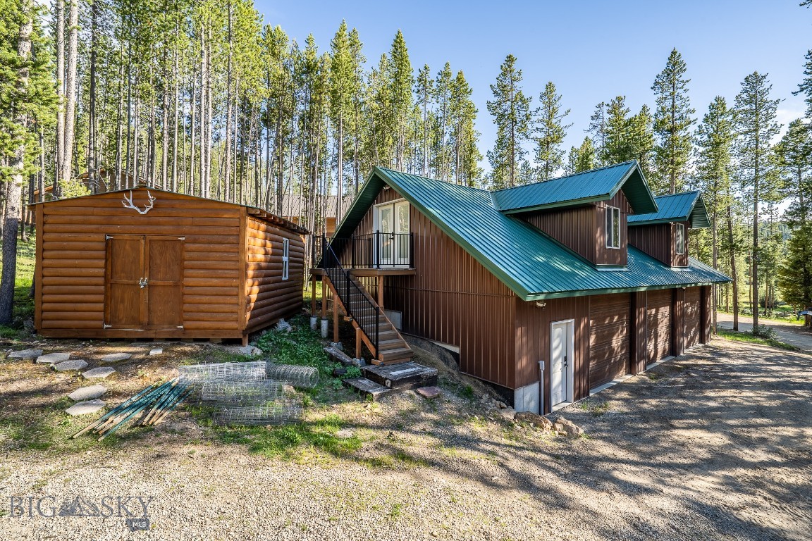 23 Lodgepole Lane W