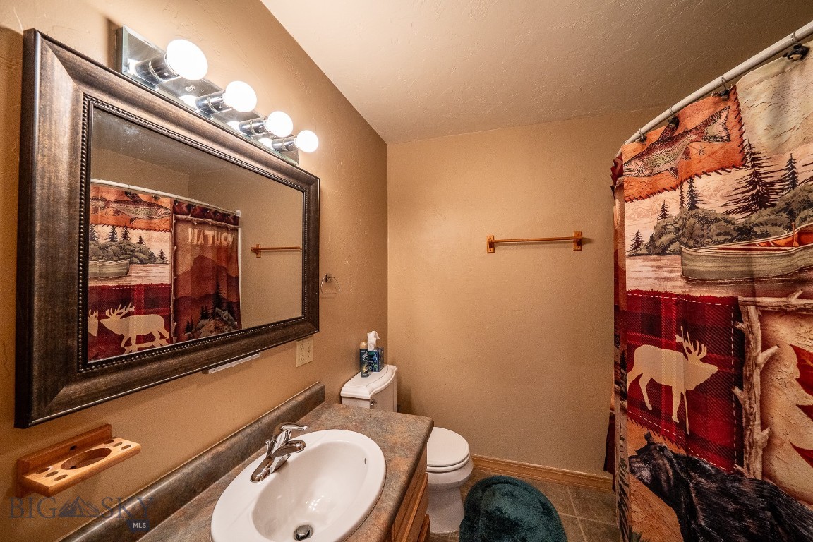 23 Lodgepole Lane W