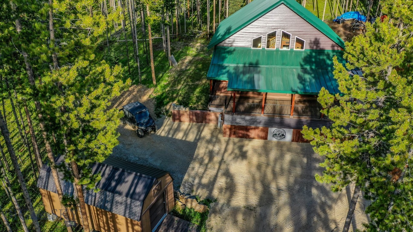 23 Lodgepole Lane W