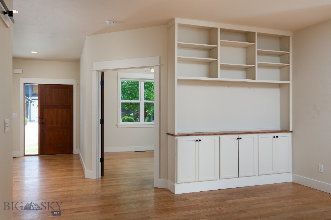 1697 Ryun Sun Way