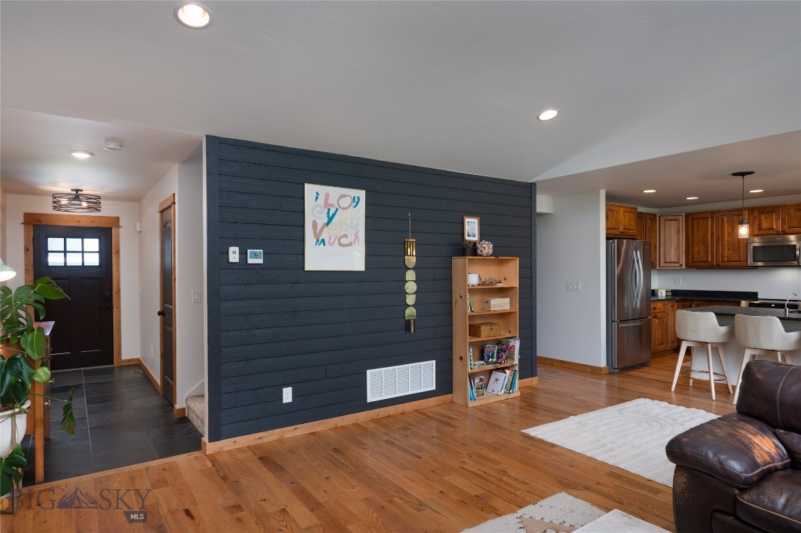 192 Arrow Trail