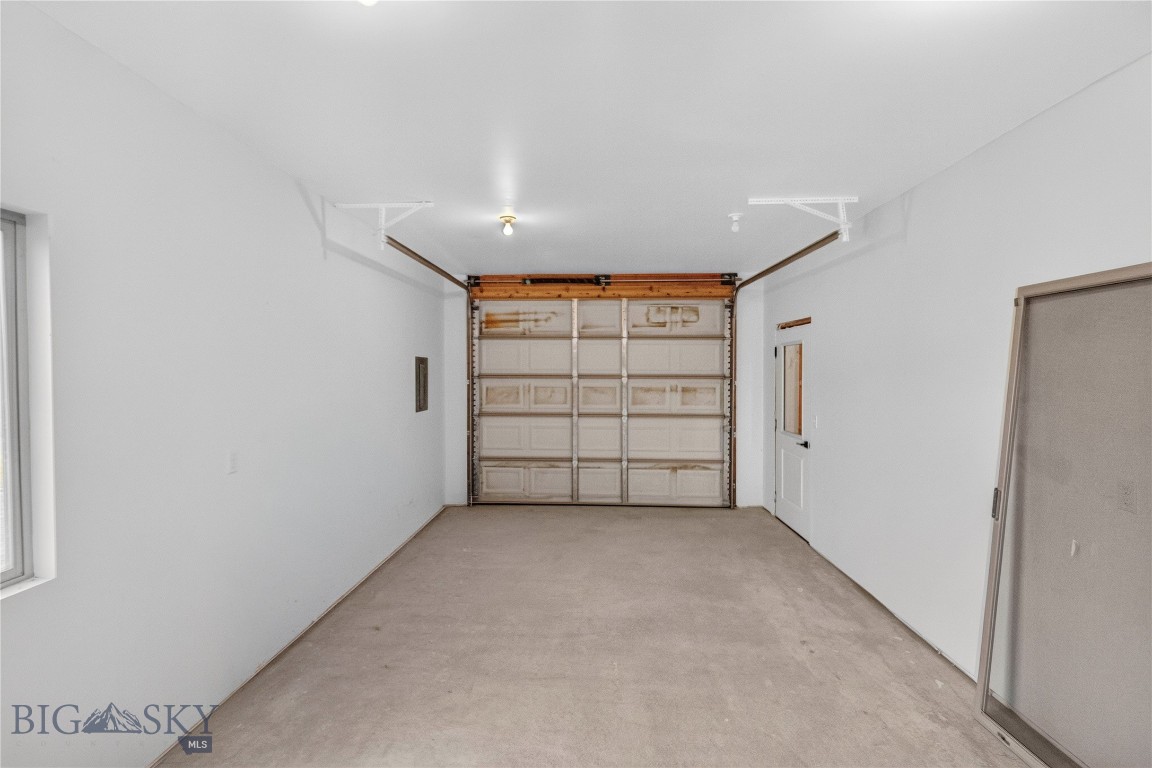 12 Grace Drive