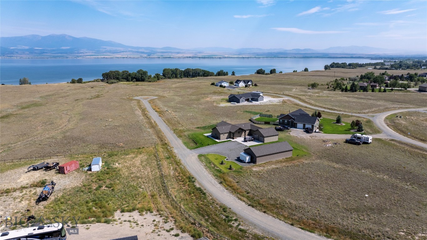 12 Grace Drive