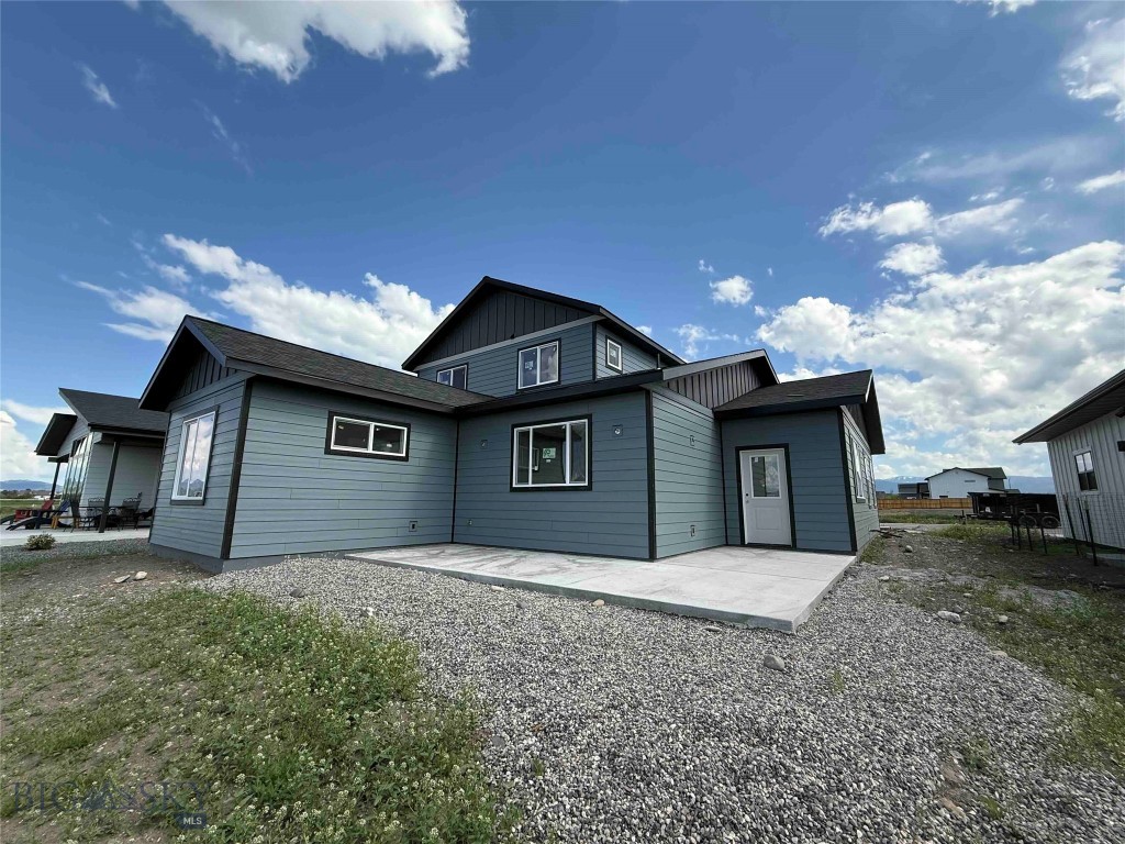 5705 Flycatcher Drive