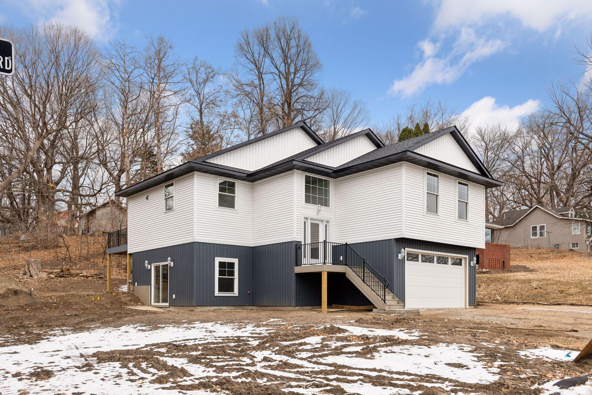 3140 Argyle Lane