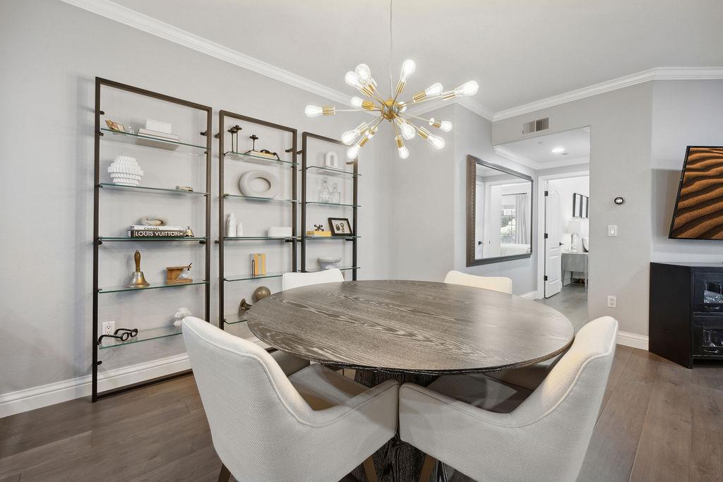 111 Saint Matthews AVE 103